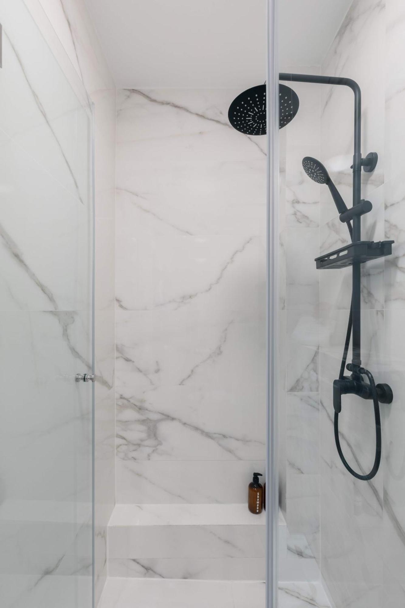 Holt - Out Of The Woods Apartment Bucureşti Ngoại thất bức ảnh