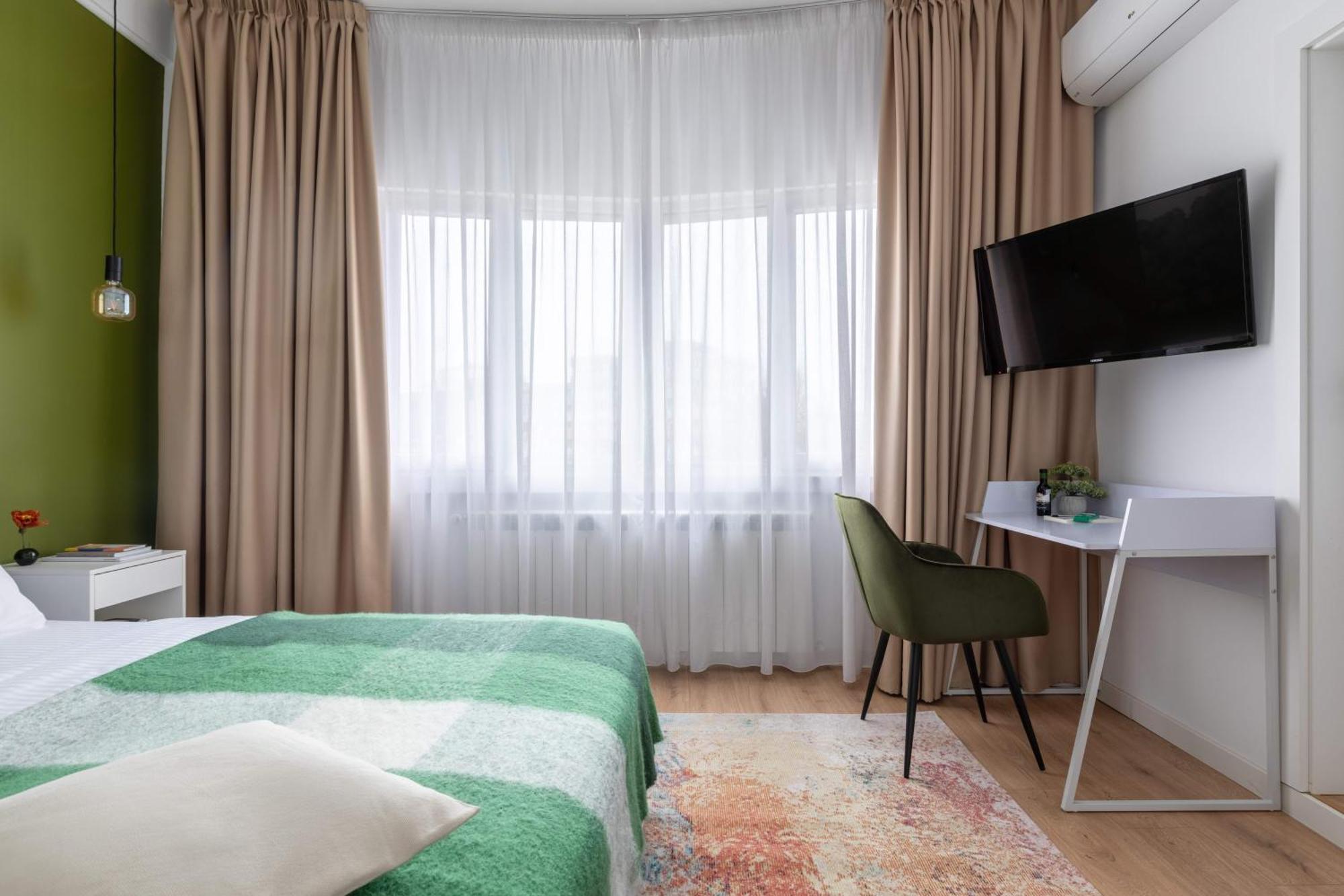 Holt - Out Of The Woods Apartment Bucureşti Ngoại thất bức ảnh
